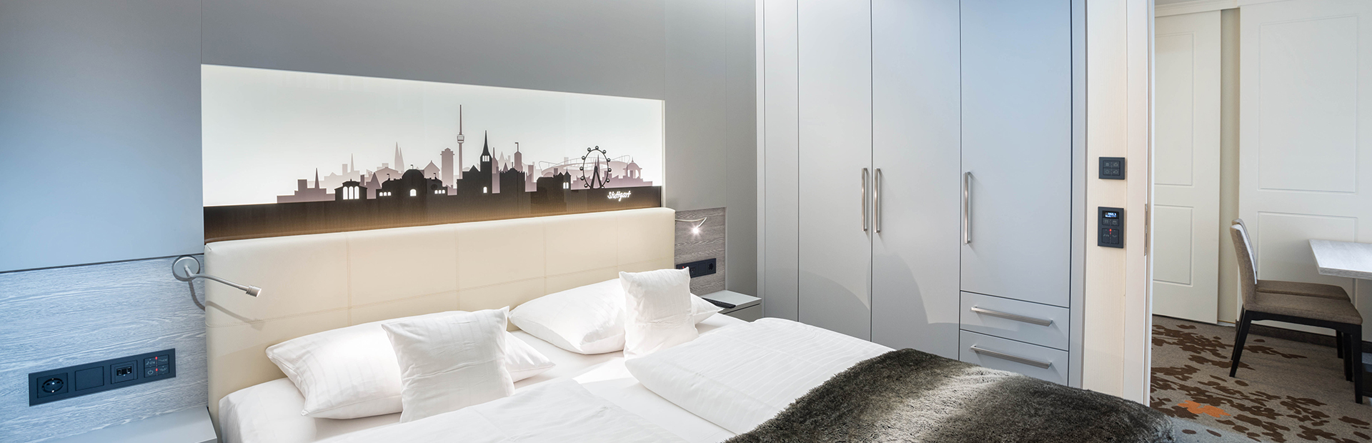 Bedroom Junior Suite - SI-SUITES Hotel Stuttgart